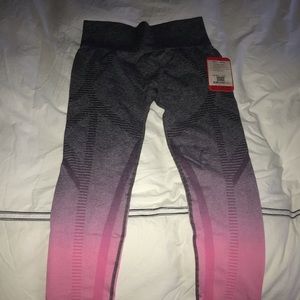 NWT Electric yoga leggings pink ombré